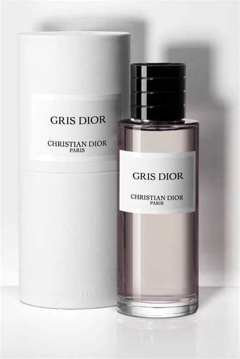 gris montaigne dior parfum homme|Dior gris montaigne reviews.